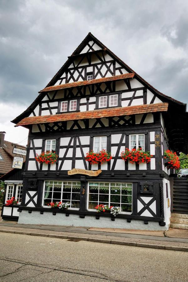Black Forest Stay - Apartment Hirschperle ساسباشفالدن المظهر الخارجي الصورة